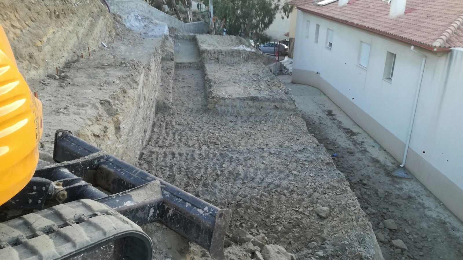 Vista cenital del fondo del rebaje terminado y nivelado en Tíjola